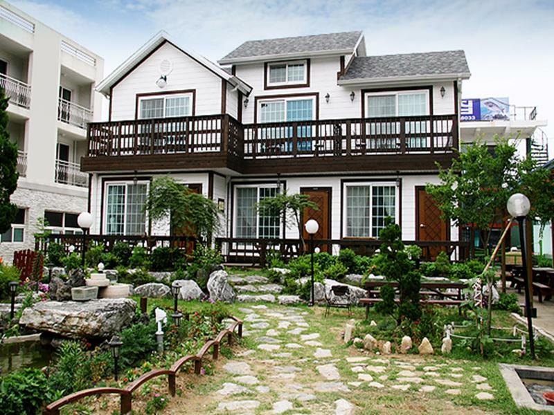 First Pension Taean Exterior foto